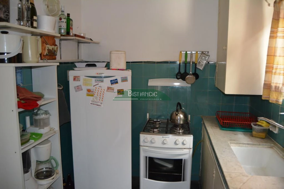 Casa ID.2703 - Chalé en Las Delicias , próximo al mar, 3 dorm 2 baños, tejas y ladrillos. Venta US$ 310.000