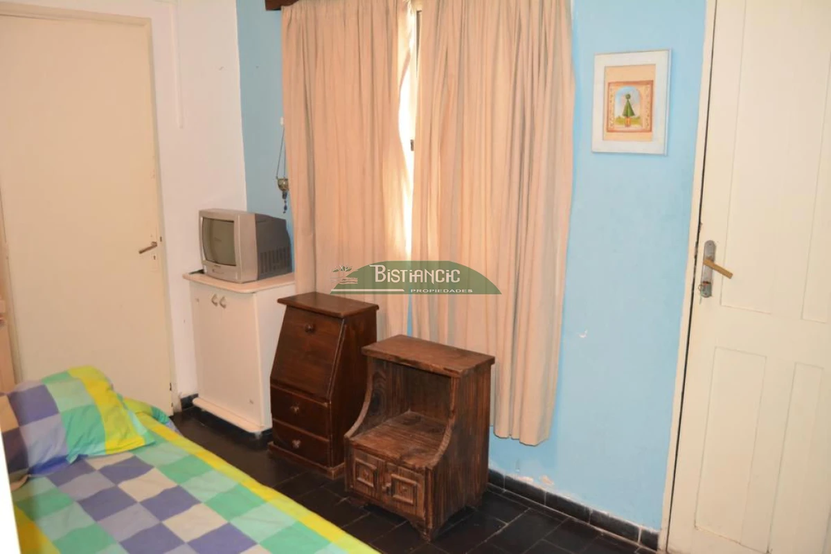 Casa ID.2703 - Chalé en Las Delicias , próximo al mar, 3 dorm 2 baños, tejas y ladrillos. Venta US$ 310.000