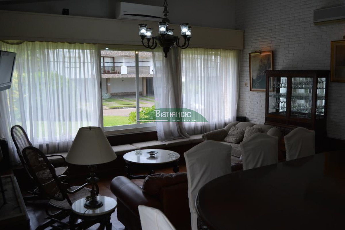 Casa ID.2741 - Chalé 3 dorm 2 bañ serv , barbacoa cerca mar Enero