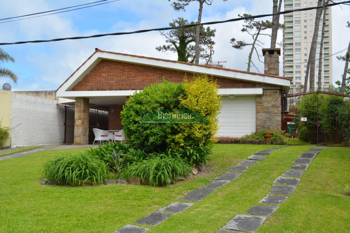 Casa ID.2741 - Chalé 3 dorm 2 bañ serv , barbacoa cerca mar Enero