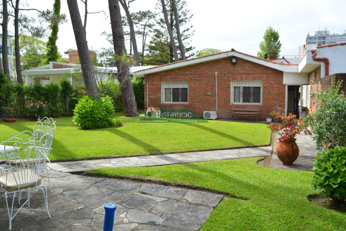Casa ID.2741 - Chalé 3 dorm 2 bañ serv , barbacoa cerca mar Enero