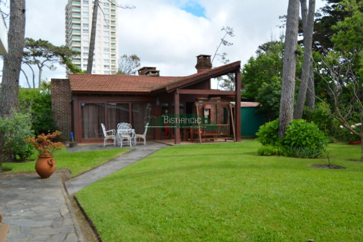 Casa ID.2741 - Chalé 3 dorm 2 bañ serv , barbacoa cerca mar Enero