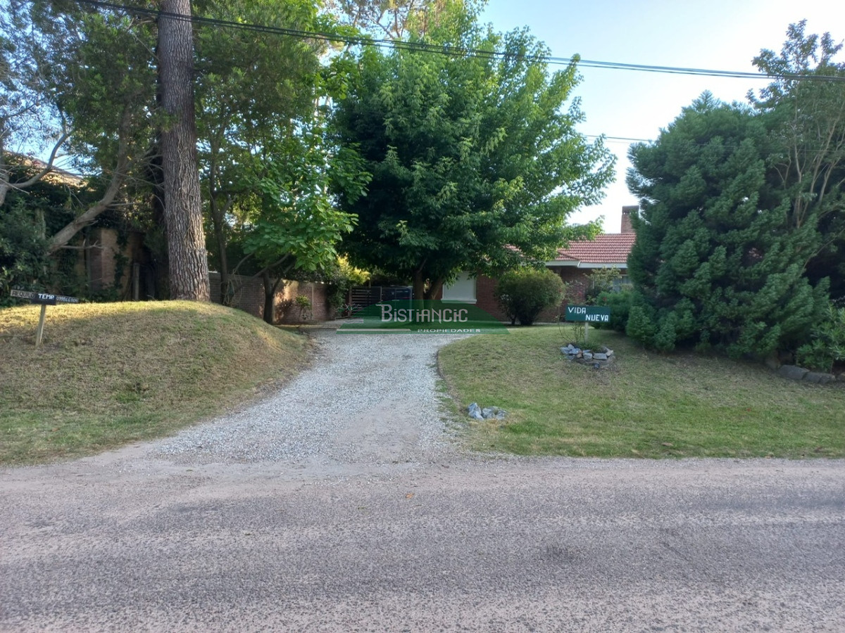 Casa ID.2584 - San Rafael 4 dorm 3 baños quincenas Enero 6500