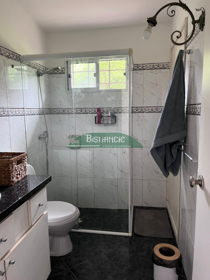 Casa ID.3023 - Hermoso chalet en alquiler de temporada, 3 dorm, con parrillero y patio.