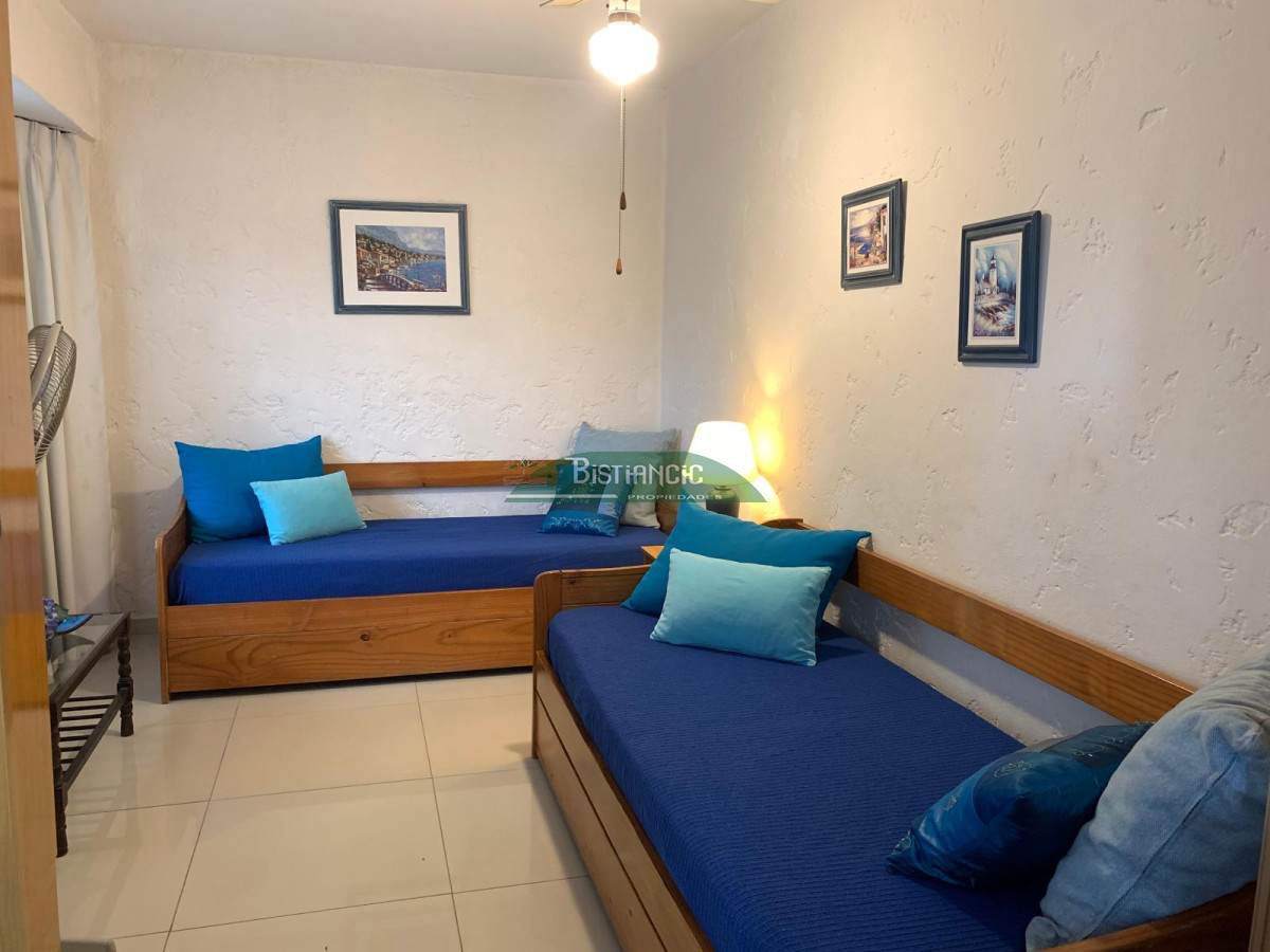 Casa ID.616 - Alquilo invernal casa 2 dorm, 1 baño, estufa y aire acond, cochera y parrillero. $24.000