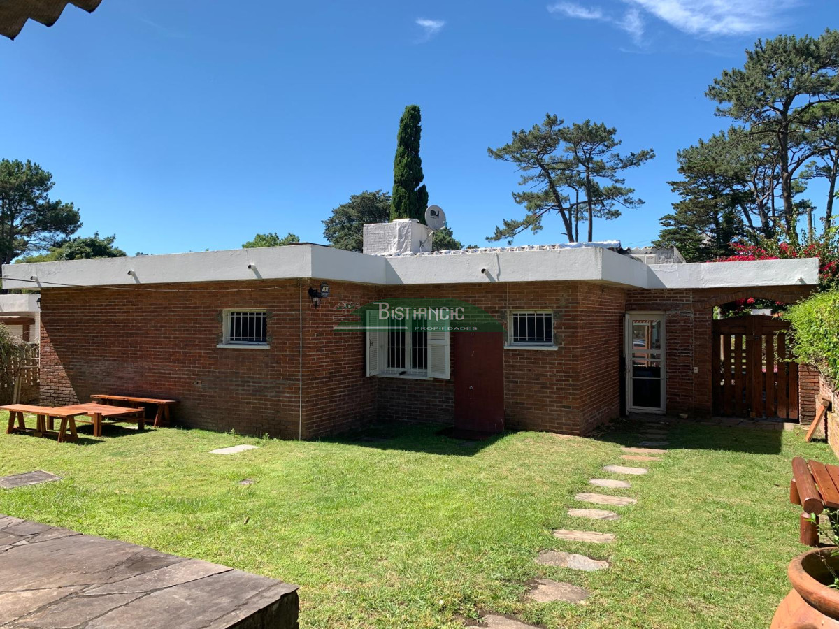Casa ID.2927 - Alquiler de temporada, Casa de 3 dormitorios + 1 de servicio.  Con gran barbacoa