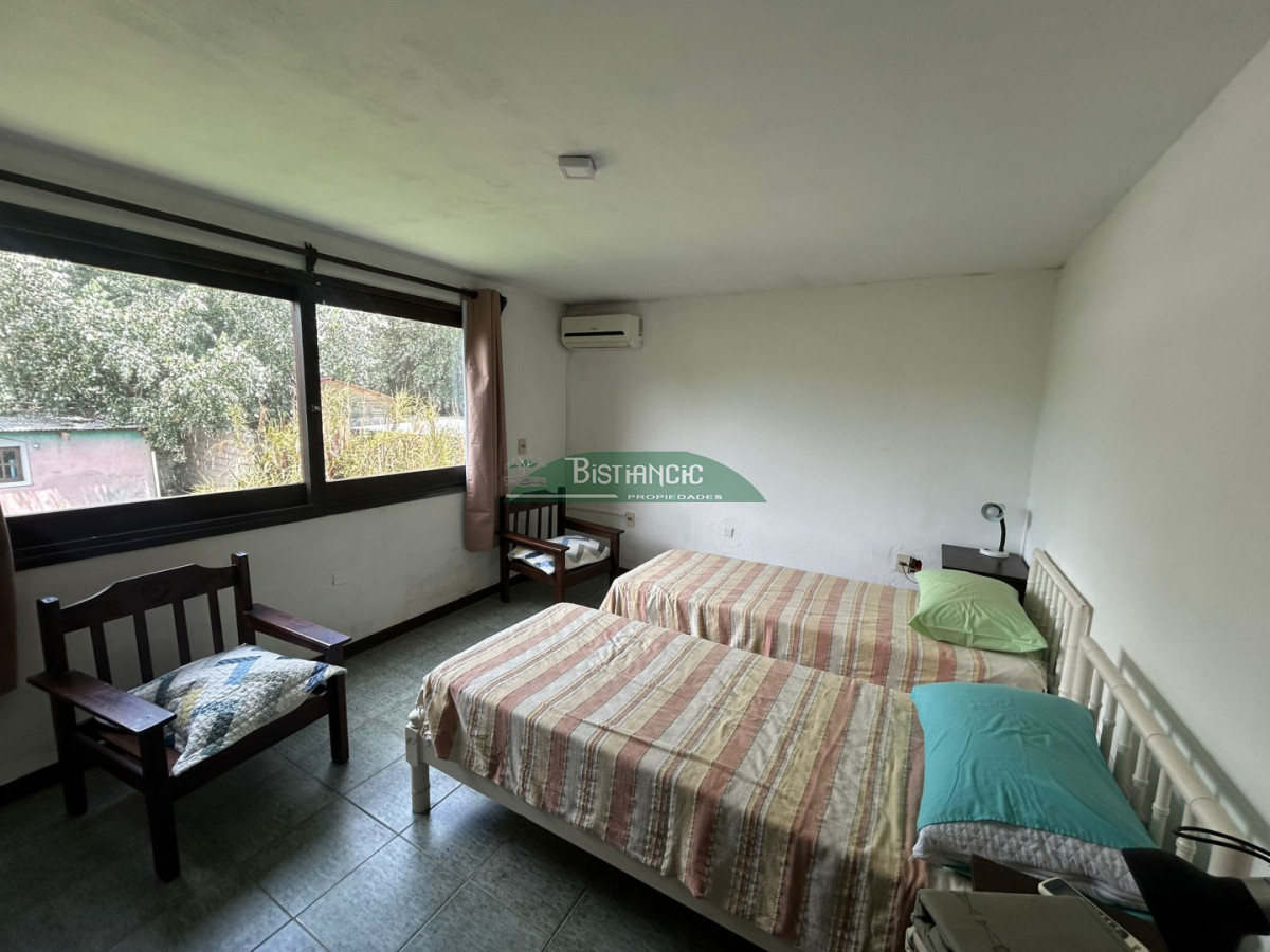 Casa ID.3030 - Alquiler de temporada o Anual - Casa en Lausana. de 3 dorm, 2 baños, con terraza , patio y estacionamiento.