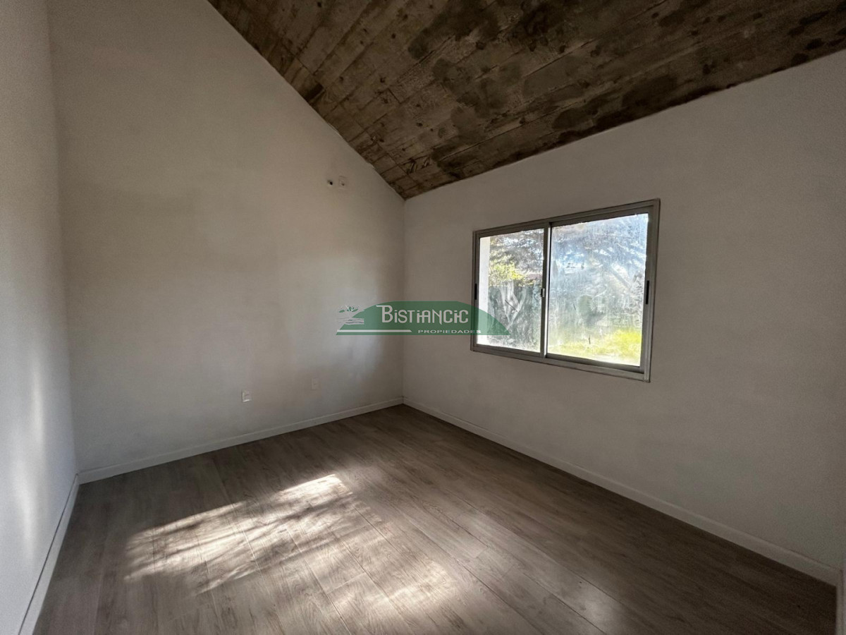 Casa ID.2771 - A estrenar en Casa en Barrio Privado, 2 dorm, 2 baños. U$S 198000