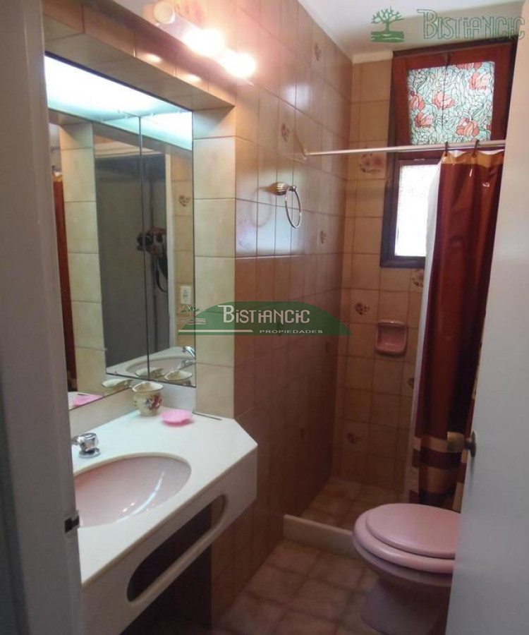 Casa ID.675 - Alquiler de temporada, Casa de 3 dormitorios, 2 baños y parrillero. 
