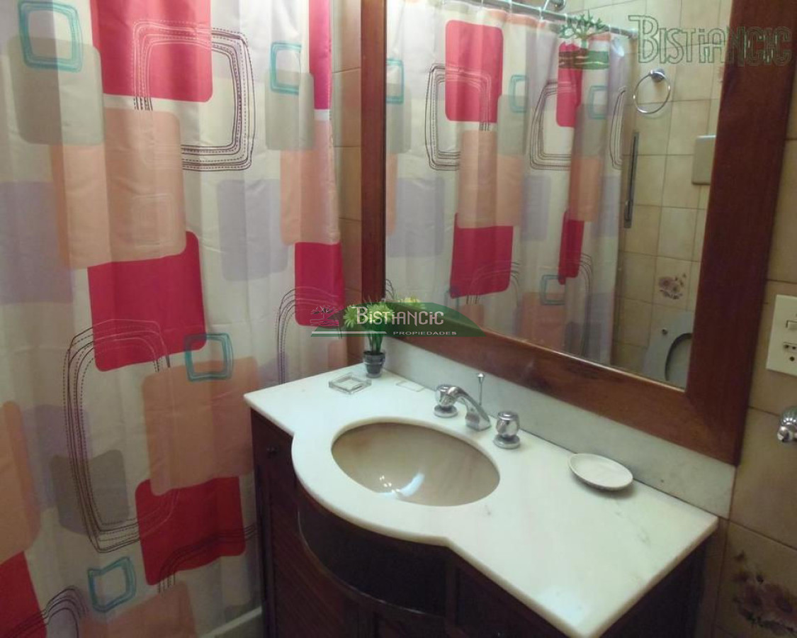 Casa ID.675 - Alquiler de temporada, Casa de 3 dormitorios, 2 baños y parrillero. 