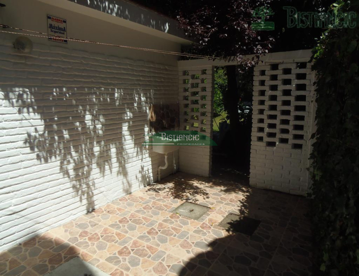 Casa ID.675 - Alquiler de temporada, Casa de 3 dormitorios, 2 baños y parrillero. 