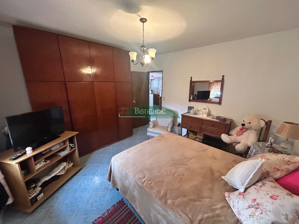 Casa ID.2908 - Maldonado, casa impecable de 2 dorm, 1 baño, living , barbacoa, galpón, etc. Precio de venta US$ 125.000.