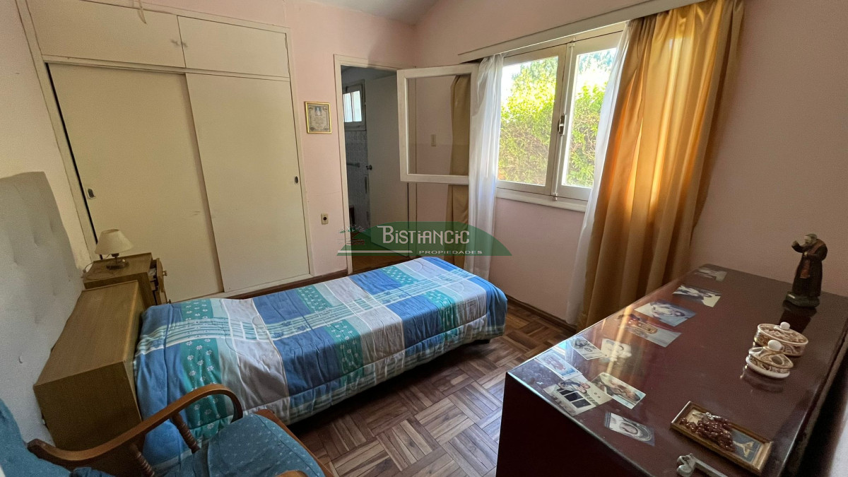 Casa ID.3011 - Chalé Bo Mónaco sobre Chiossi, amplia y sólida construcción, para vivir o comercial. Venta US$320.000. 