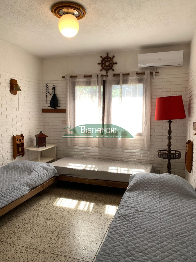 Casa ID.2927 - Alquiler de temporada, Casa de 3 dormitorios + 1 de servicio.  Con gran barbacoa