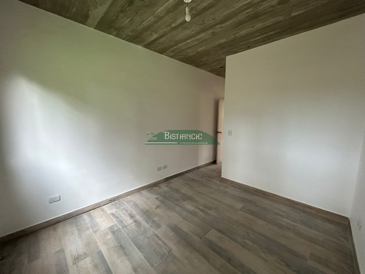 Casa ID.2275 - Casa a estrenar en barrio privado, construcción tradicional, 2 dorm 2 baños 370 m2 de terreno  