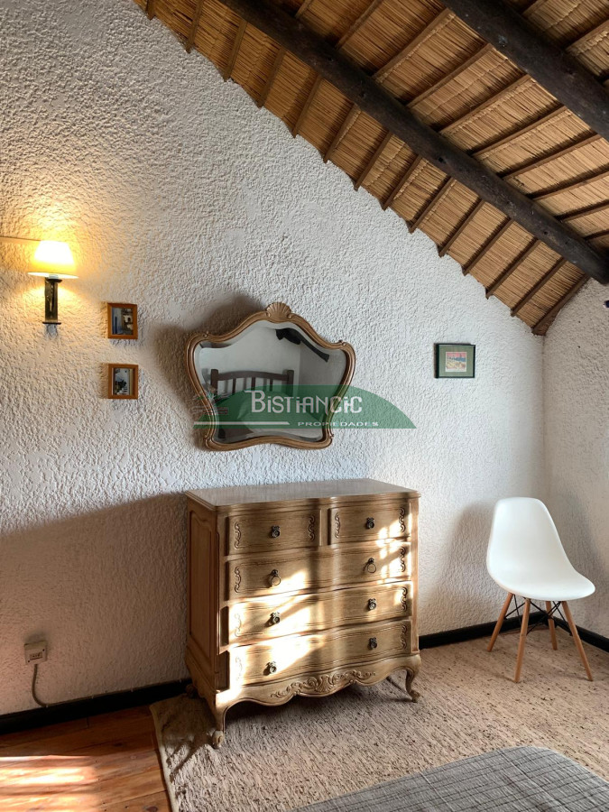 Casa ID.816 - ALQUILER TEMPORAL Casa en Pinares, Pda 35 de la mansa, 3 dorm 2 baños. Disponible del 2 al 15  US$ 2500