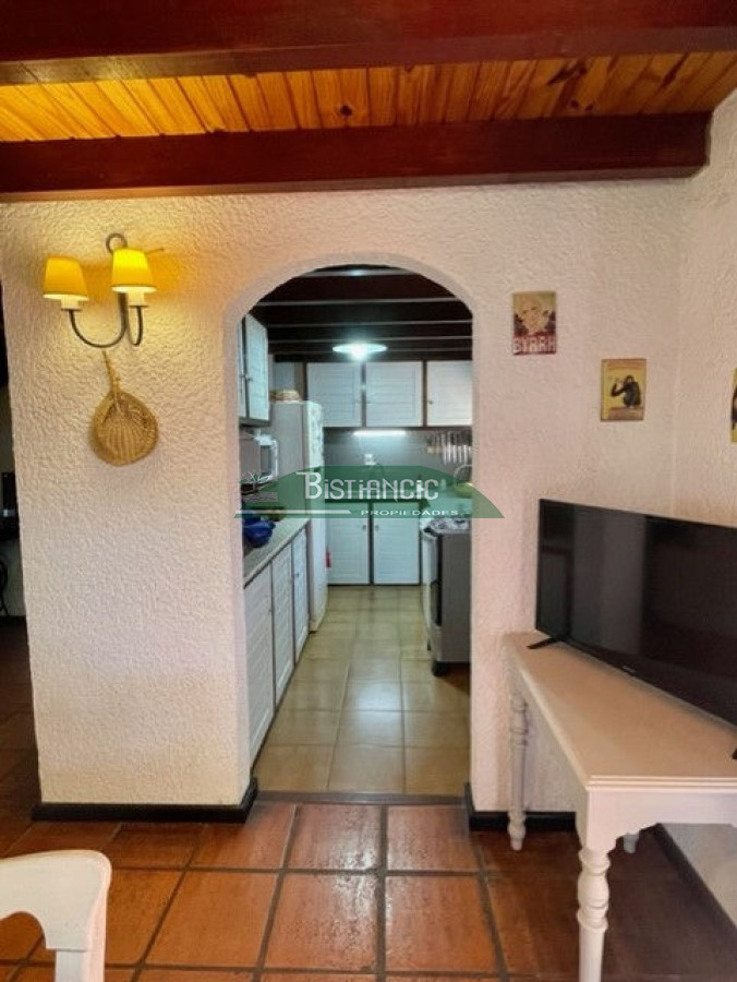 Casa ID.816 - ALQUILER TEMPORAL Casa en Pinares, Pda 35 de la mansa, 3 dorm 2 baños. Disponible del 2 al 15  US$ 2500