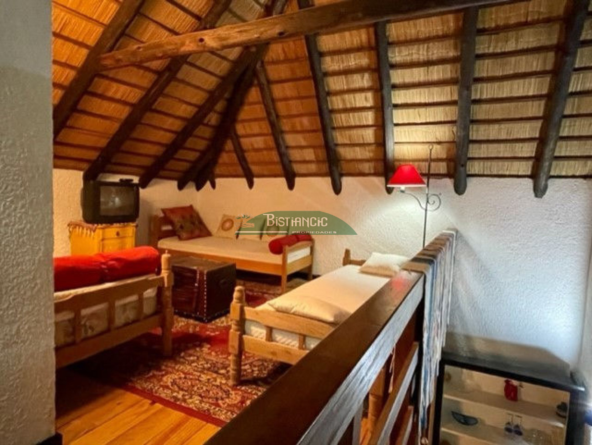 Casa ID.816 - ALQUILER TEMPORAL Casa en Pinares, Pda 35 de la mansa, 3 dorm 2 baños. Disponible del 2 al 15  US$ 2500