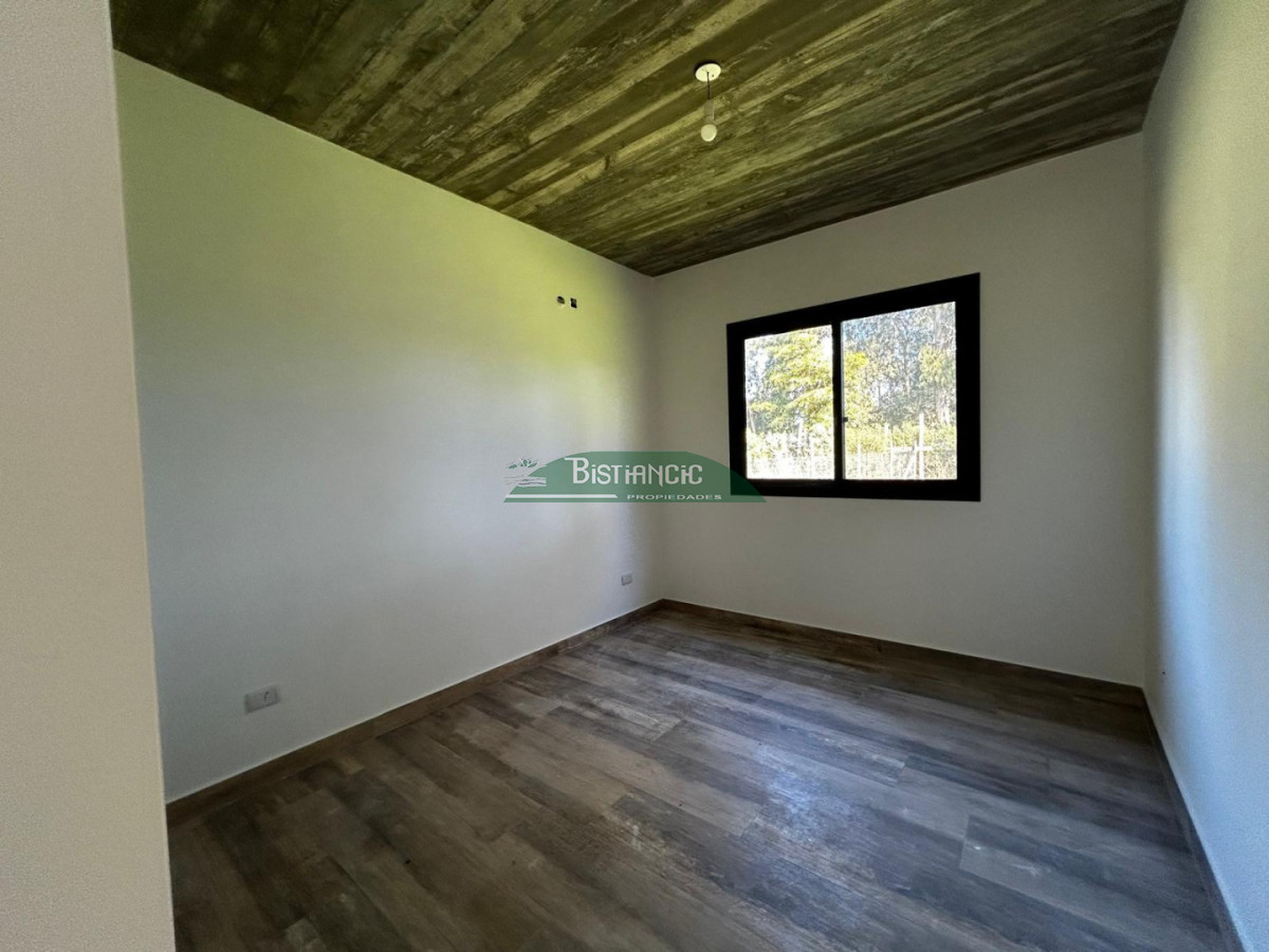Casa ID.2275 - Casa a estrenar en barrio privado, construcción tradicional, 2 dorm 2 baños 310 m2 de terreno  