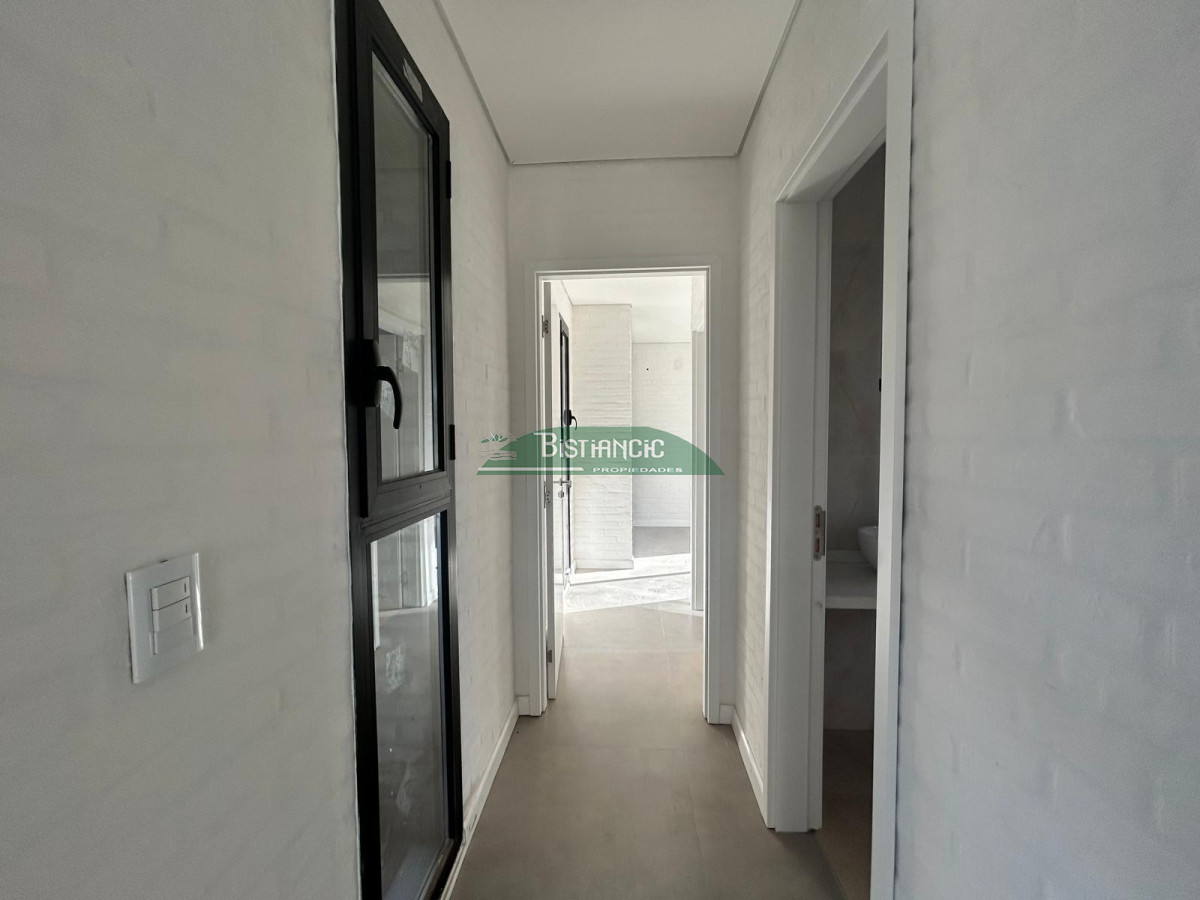 Casa ID.2958 - Casa a estrenar en Pinares , 3 dorm, 2 baños ( 1 en suite), salida con parrillero y pergola. 