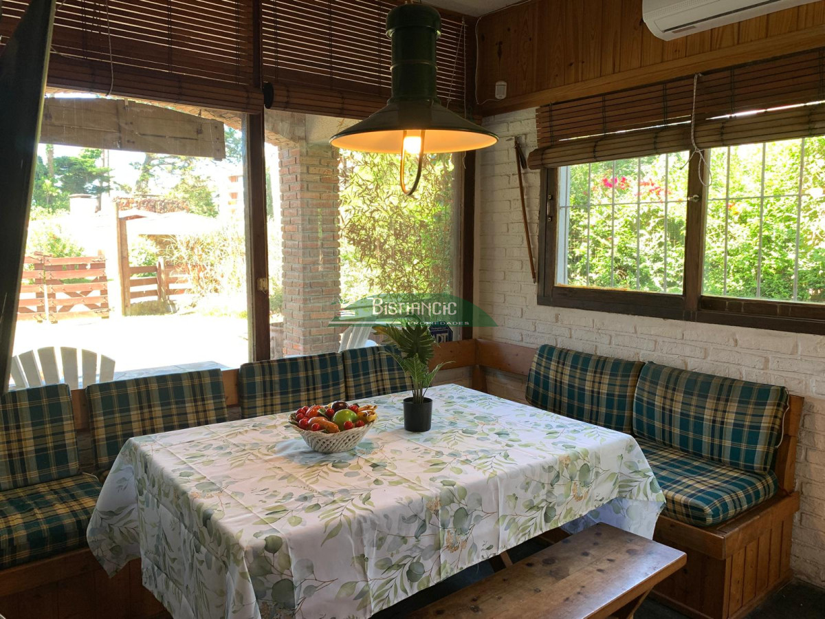 Casa ID.2927 - Alquiler de temporada, Casa de 3 dormitorios + 1 de servicio.  Con gran barbacoa