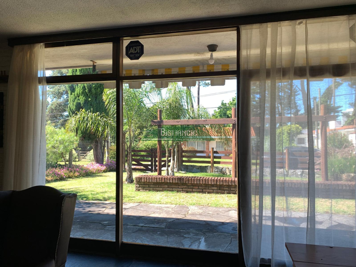 Casa ID.2927 - Alquiler de temporada, Casa de 3 dormitorios + 1 de servicio.  Con gran barbacoa
