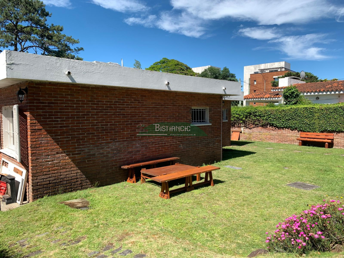 Casa ID.2927 - Alquiler de temporada, Casa de 3 dormitorios + 1 de servicio.  Con gran barbacoa