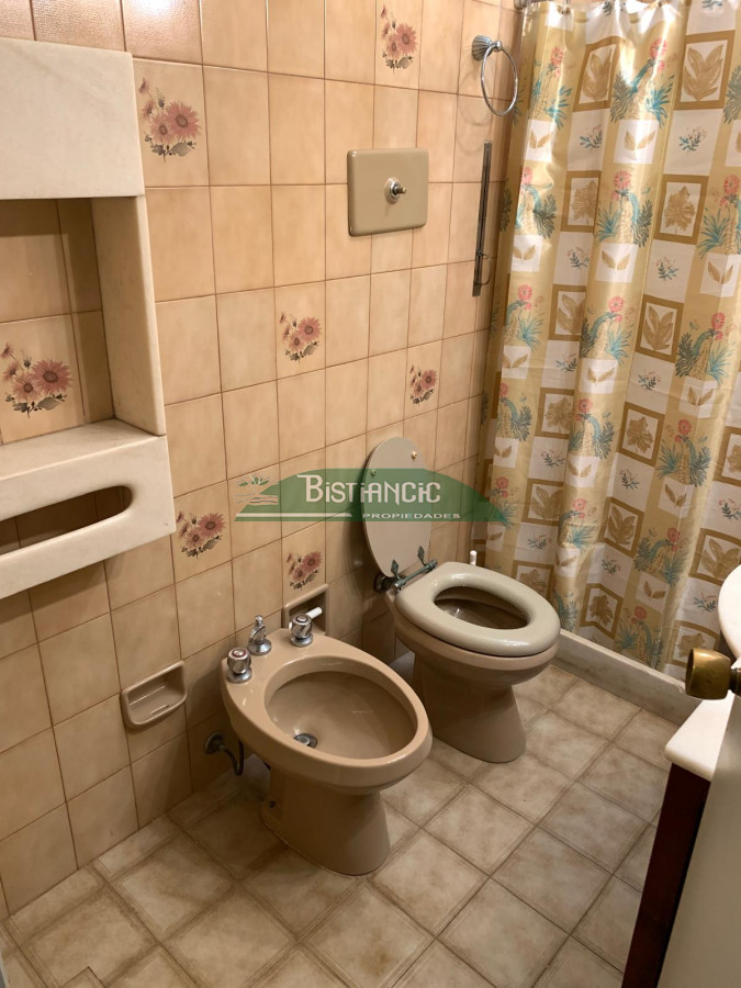 Casa ID.675 - Alquiler de temporada, Casa de 3 dormitorios, 2 baños y parrillero. 