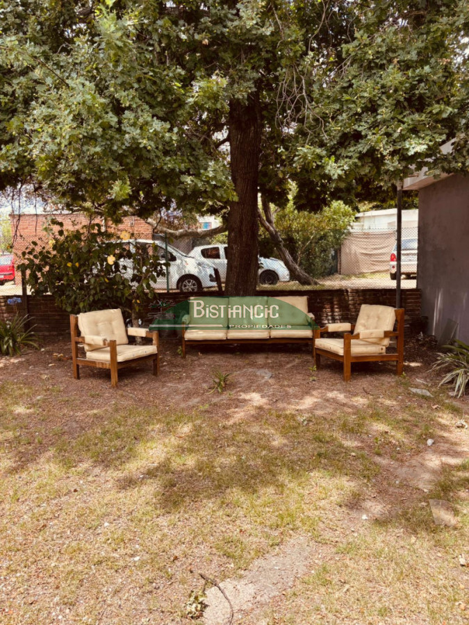 Casa ID.3018 - Casa en alquiler de temporada con garaje y amplio patio - Iporá