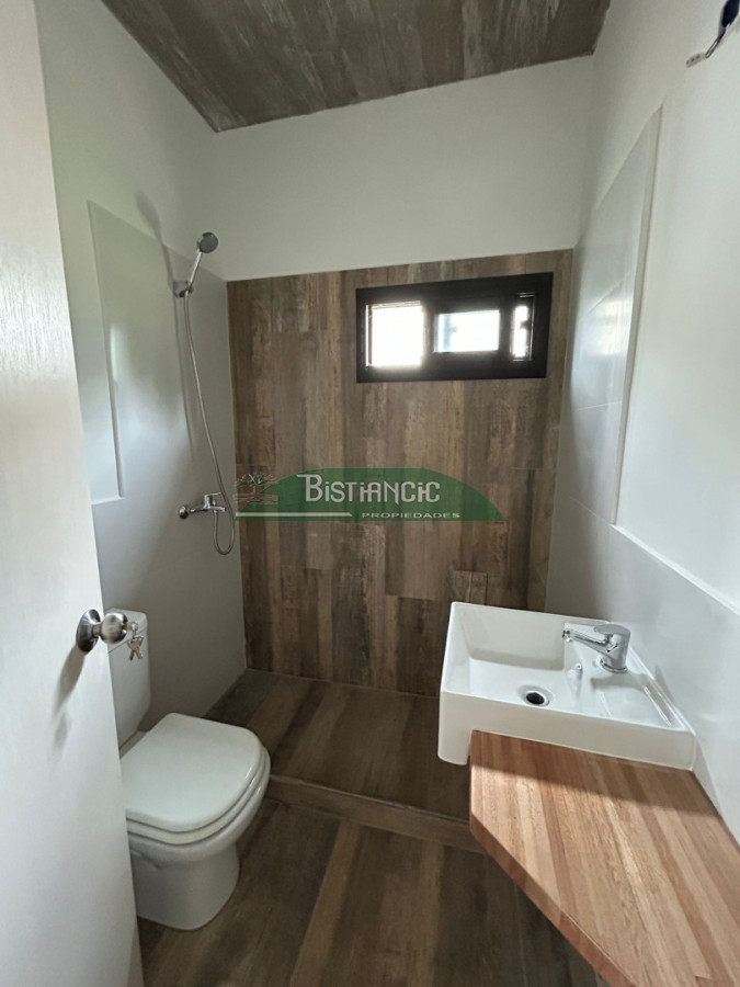 Casa ID.2275 - Casa a estrenar en barrio privado, construcción tradicional, 2 dorm 2 baños 370 m2 de terreno  