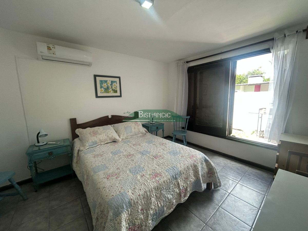 Casa ID.3030 - Alquiler de temporada o Anual - Casa en Lausana. de 3 dorm, 2 baños, con terraza , patio y estacionamiento.