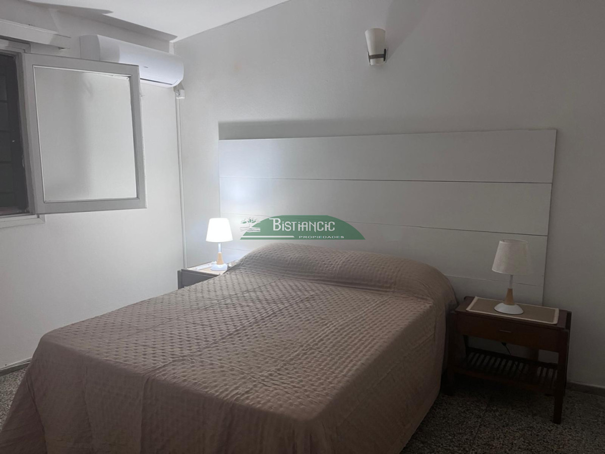 Casa ID.3023 - Hermoso chalet en alquiler de temporada, 3 dorm, con parrillero y patio.