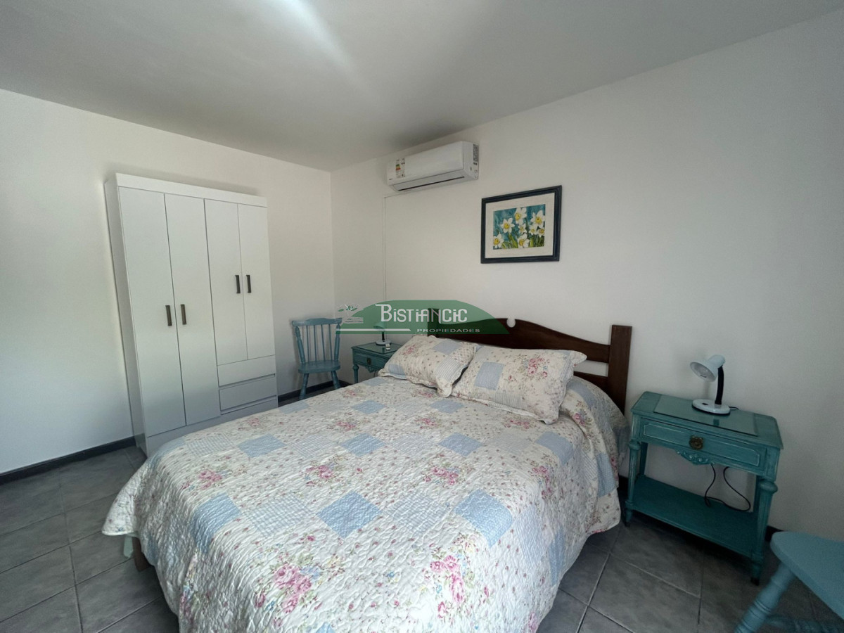 Casa ID.3030 - Alquiler de temporada o Anual - Casa en Lausana. de 3 dorm, 2 baños, con terraza , patio y estacionamiento.