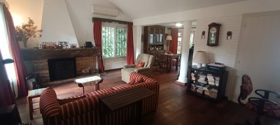 Casa de 3 dormitorios en Cantegril