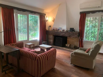 Paradas de la Mansa , Casa de 3 dormitorios y 4 baños, barbacoa, y demás. 