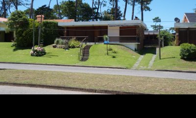 Pda 16 4 dorm 3 baños garaje, Venta US$ 380000