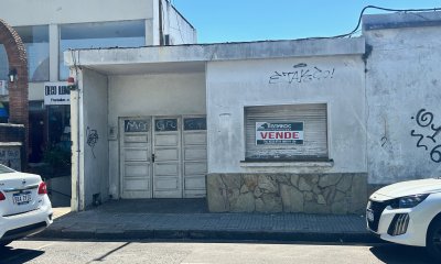 Vendo casa Centro Maldonado casi peatonal a reciclar ideal comercio, 180 m2 .