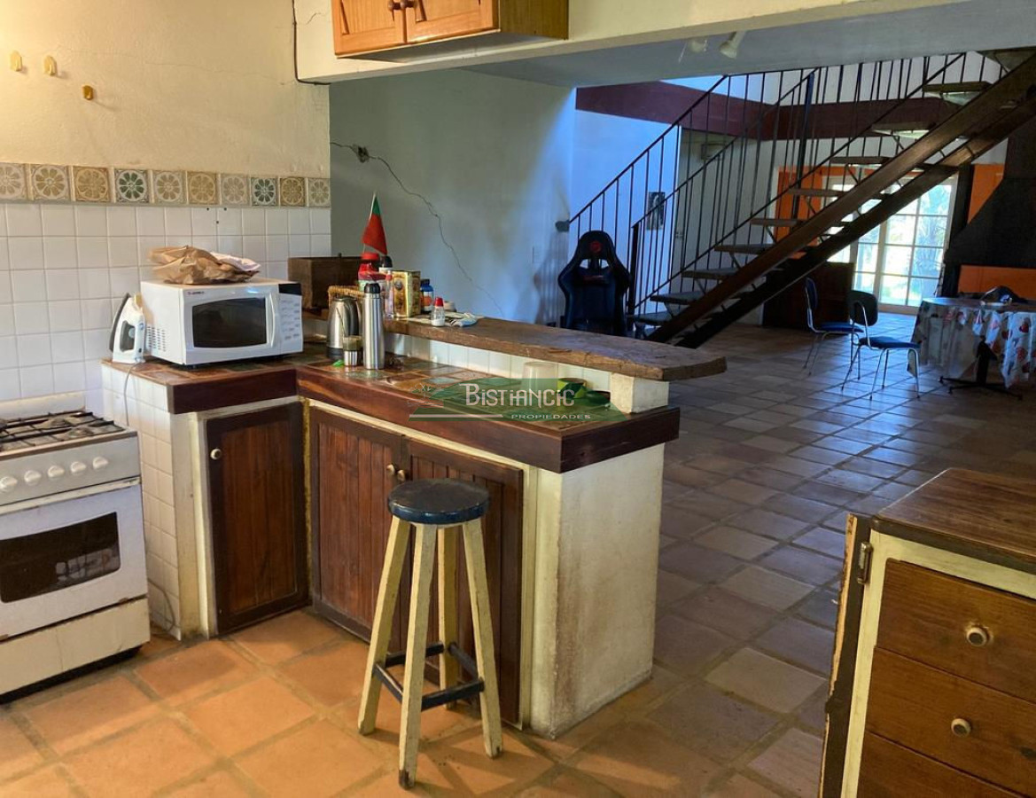 Chacra ID.2160 - Chacra Punta Ballena, 4,5 hect casa 350m2,  665000