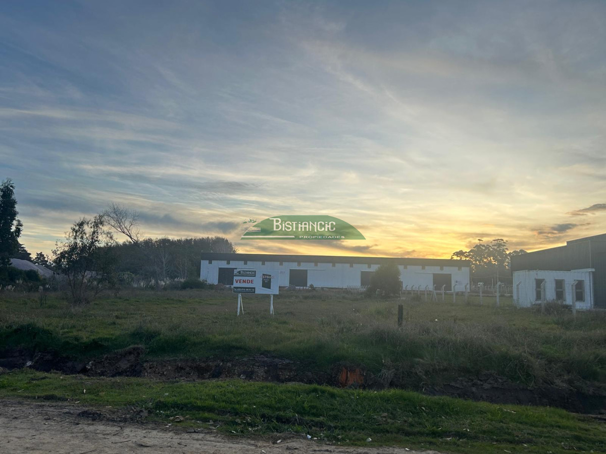 Chacra ID.2119 - Terreno frente a Ruta 39, de 4370 m2, zona logística, galpones, empresas, etc. Venta US$ 437000.