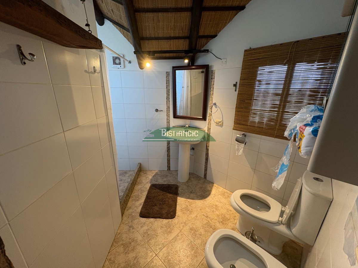 Local Comercial ID.2989 - Restoran en Punta del Diablo frente al mar, con vivienda. Playa de los Pescadores
