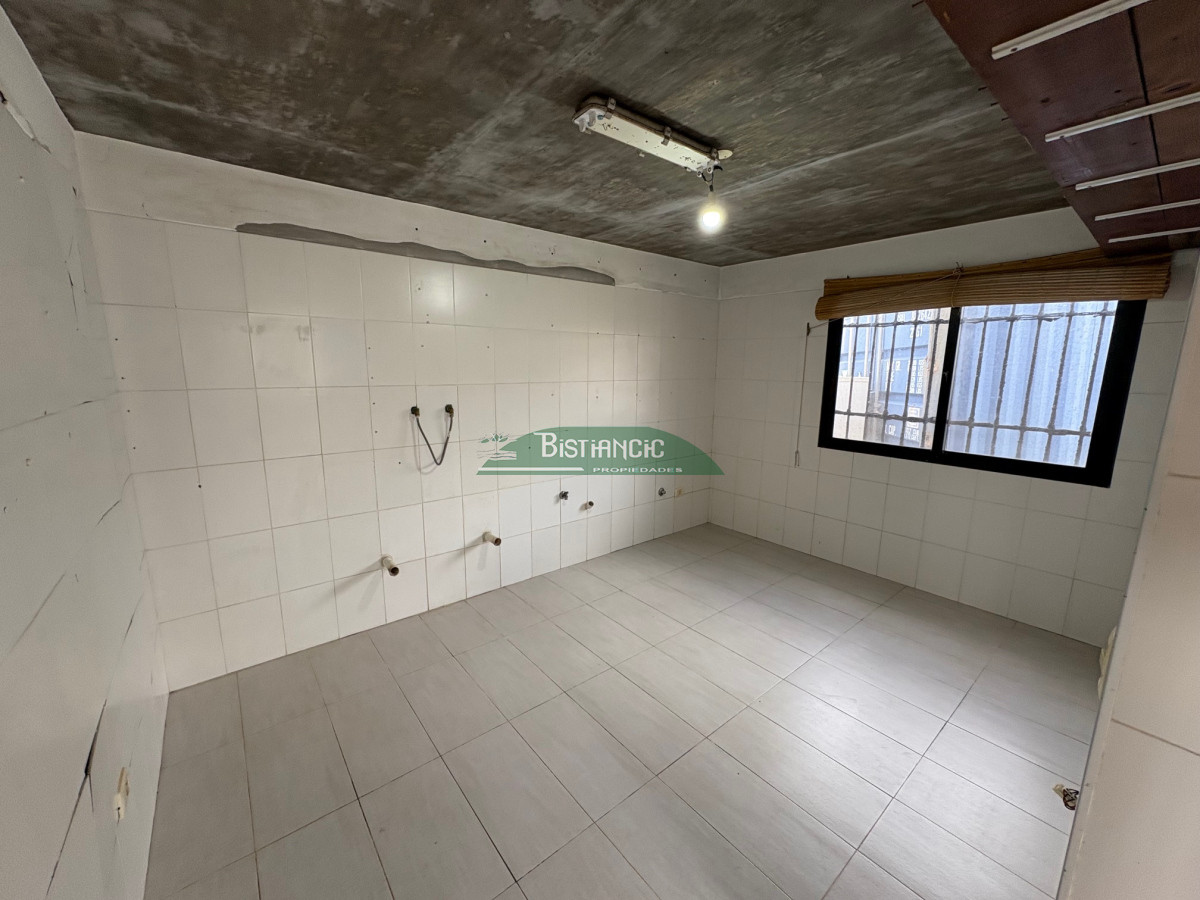 Local Comercial ID.2989 - Restoran en Punta del Diablo frente al mar, con vivienda. Playa de los Pescadores