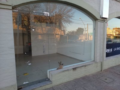 Local comercial en Alquiler