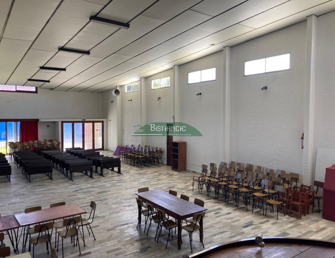 Terreno ID.2937 - Gran terreno en Maldonado, próximo a Shoping Atlántico, 1950 m2 apto PB+9PA.