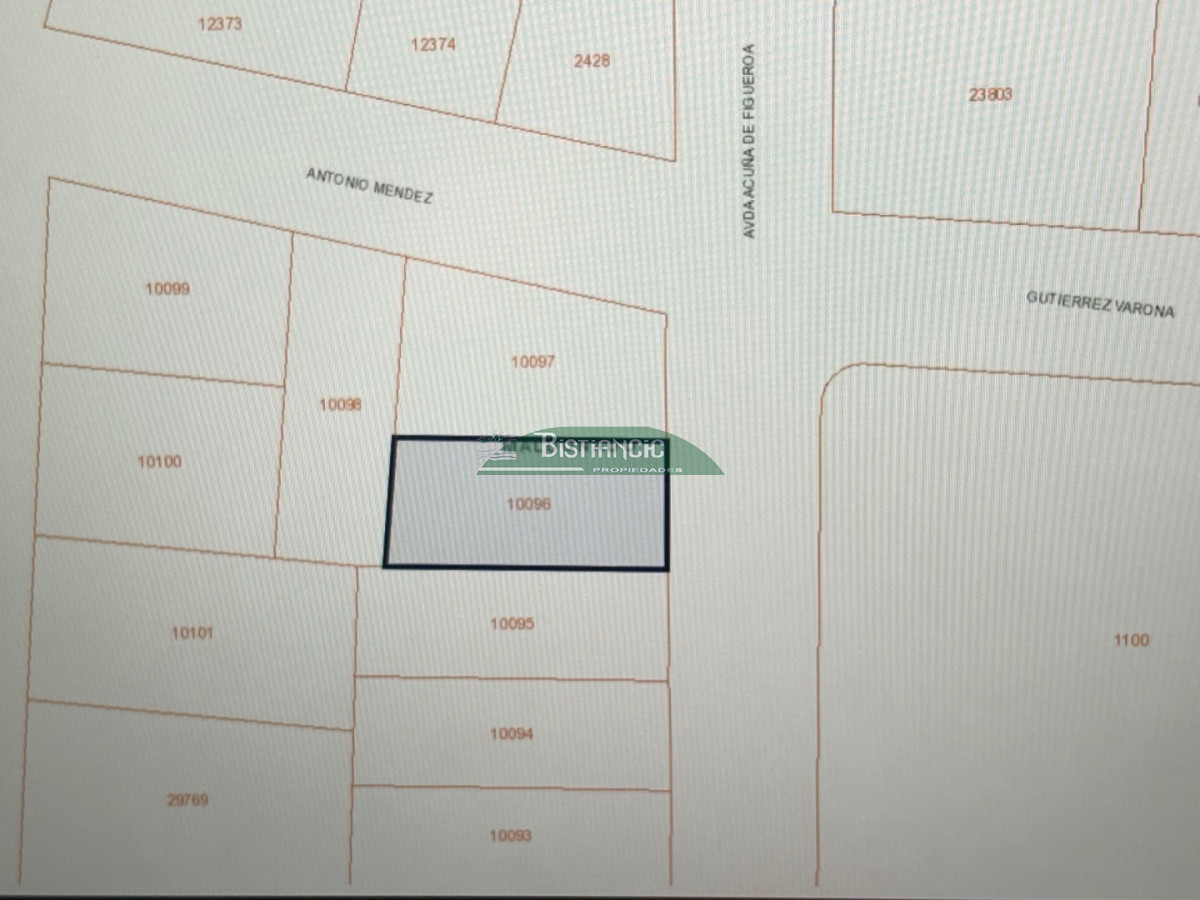 Terreno ID.3049 - Venta Terreno  zona playa mansa, para Edificio PB+3 PA  