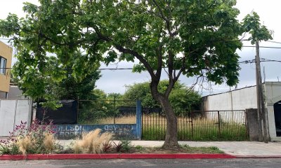 Terreno Maldonado sobre avenida Lavalleja, 382 m2 , ideal locales, comercio, aptos, etc. Venta US$ 120.000.