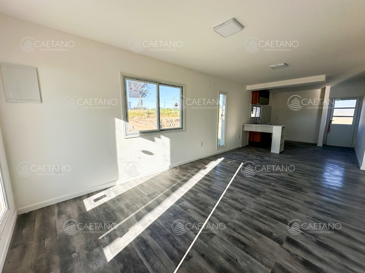 VENTA CASA 2 DORMITORIOS 1 BAÑO A ESTRENAR 4H SEGUNDA ETAPA MALDONADO LAUSANA APTA PARA BANCO FINANCIADAS - DMC17250C