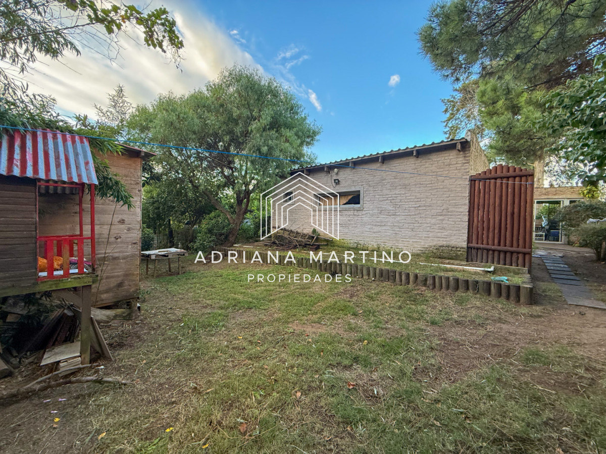Casa ID.71780 - VENTA CASA 3 DORMITORIOS + LOFT 2 SUITES JARDINES DE CORDOBA ALADO DE BARRIO PRIVADO PUNTA DEL ESTE