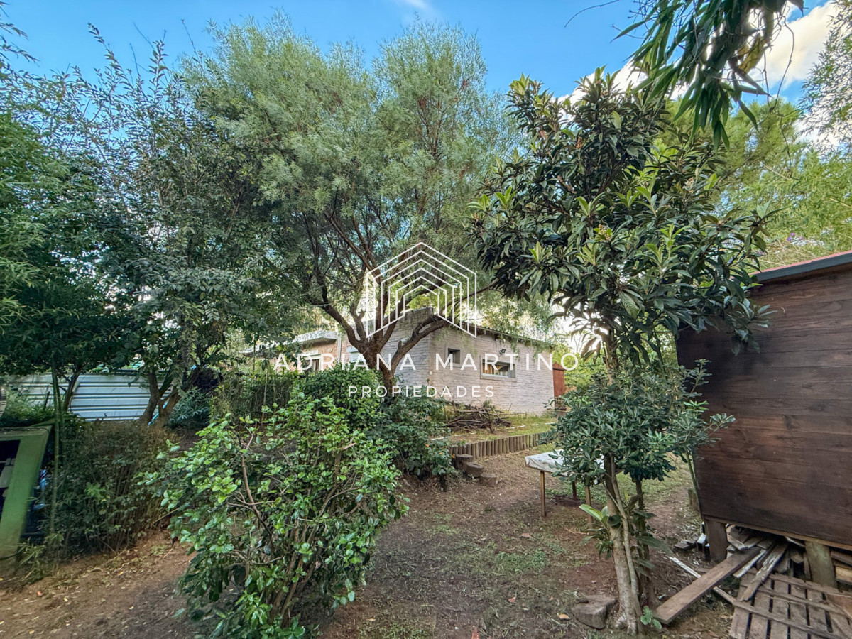 Casa ID.71780 - VENTA CASA 3 DORMITORIOS + LOFT 2 SUITES JARDINES DE CORDOBA ALADO DE BARRIO PRIVADO PUNTA DEL ESTE