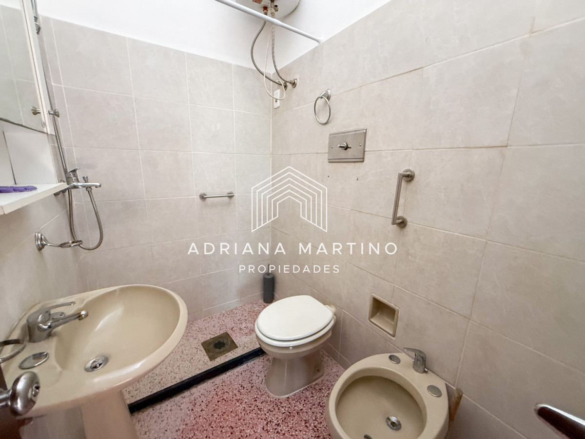Casa ID.71779 - VENTA CASA 2 DORMITORIOS 2 BAÑOS PH PINARES LAS DELICIAS EN MUY BUEN ESTADO