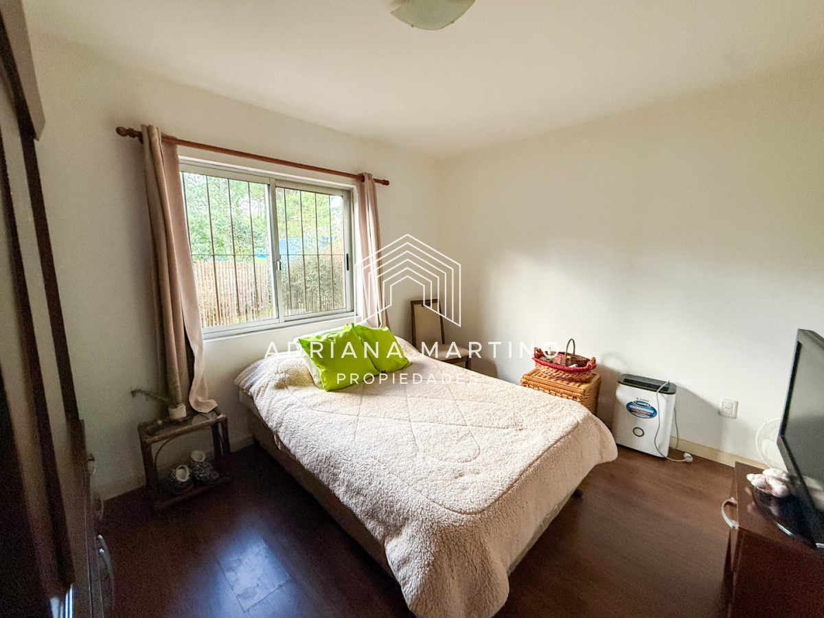 Casa ID.71780 - VENTA CASA 3 DORMITORIOS + LOFT 2 SUITES JARDINES DE CORDOBA ALADO DE BARRIO PRIVADO PUNTA DEL ESTE